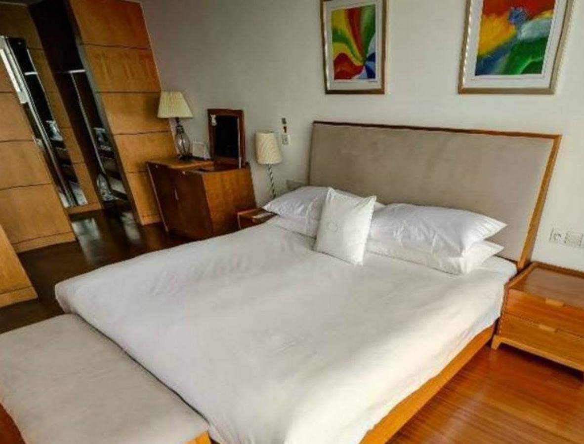 Gloria Plaza Hotel Kangqiao Shanghai Extérieur photo